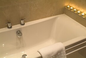 Longlands Inn and Restaurant