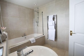 Longlands Inn and Restaurant