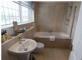 Longlands Inn and Restaurant