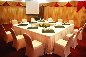 Rovanel's Resort and Conference Centre