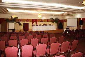 Rovanel's Resort and Conference Centre