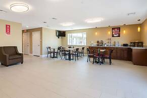 Econo Lodge Inn & Suites North Little Rock near Riverfront