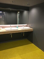 Booth Net Cafe & Capsule