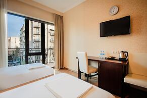Hotel GTM PLAZA