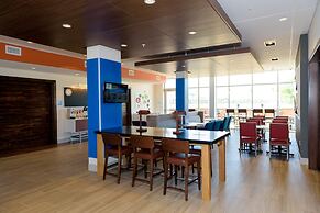 Holiday Inn Express & Suites McKinney - Frisco East by IHG