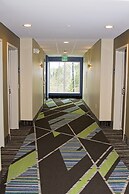 Holiday Inn Express & Suites Greenwood Mall by IHG