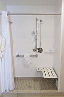 Holiday Inn Express & Suites Greenwood Mall by IHG