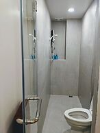 Good One Poshtel & Café Bar