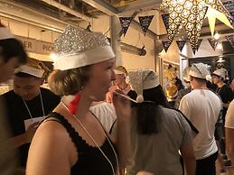 Good One Poshtel & Café Bar