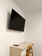 Good One Poshtel & Café Bar