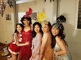 Good One Poshtel & Café Bar