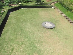 d'Emmerick Salib Putih Hotel Salatiga