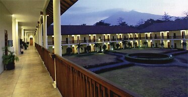 d'Emmerick Salib Putih Hotel Salatiga