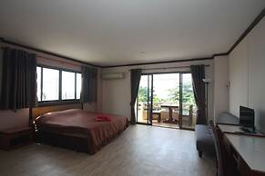 Chantorn Jomtien Guesthouse 1