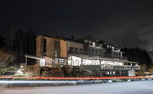 M13 Hotel