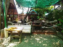 RuenNamyen Resort