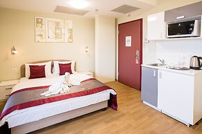 Di Verdi Imperial Hotel