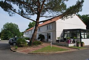 Hôtel Restaurant Relais des Champs