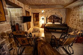 Oread Cave Suites