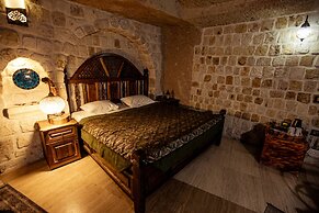 Oread Cave Suites