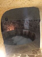 Oread Cave Suites