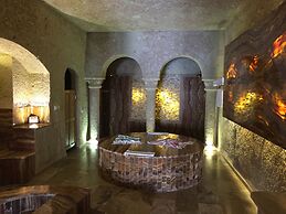 Oread Cave Suites