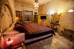 Oread Cave Suites