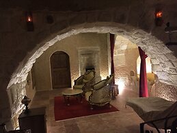 Oread Cave Suites