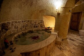 Oread Cave Suites