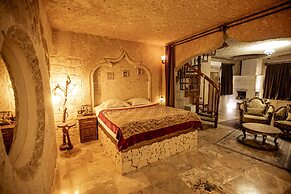 Oread Cave Suites