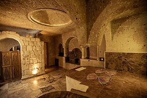 Oread Cave Suites