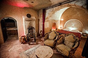 Oread Cave Suites