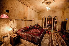 Oread Cave Suites