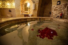 Oread Cave Suites