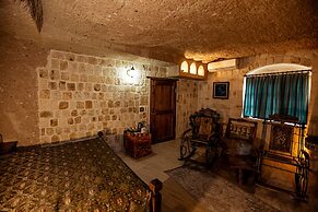 Oread Cave Suites