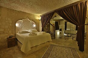 Oread Cave Suites