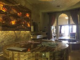 Oread Cave Suites