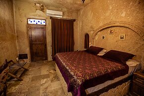 Oread Cave Suites