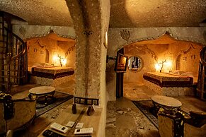 Oread Cave Suites