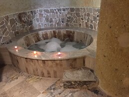 Oread Cave Suites