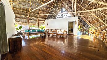 Leopard Point Luxury Beach Resort & Spa