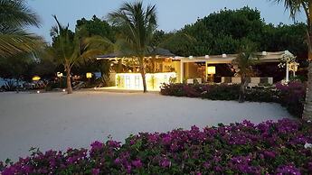 Leopard Point Luxury Beach Resort & Spa