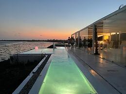 Leopard Point Luxury Beach Resort & Spa