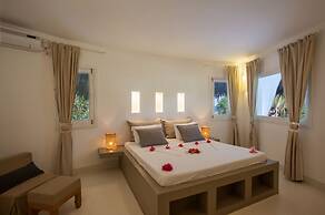 Leopard Point Luxury Beach Resort & Spa