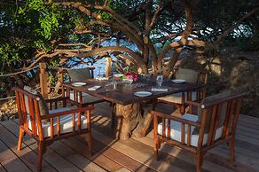 Leopard Point Luxury Beach Resort & Spa