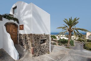 Old Vourvoulos Houses