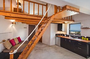 Old Vourvoulos Houses