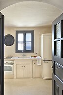 OIA Unique Homes by K&K