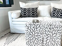 OIA Unique Homes by K&K