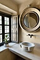 OIA Unique Homes by K&K